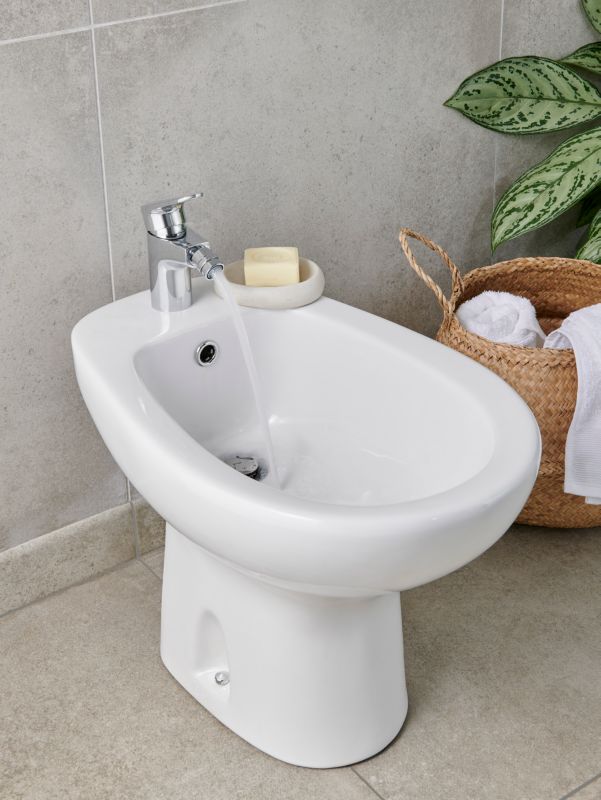 Baciu stojaci bidet