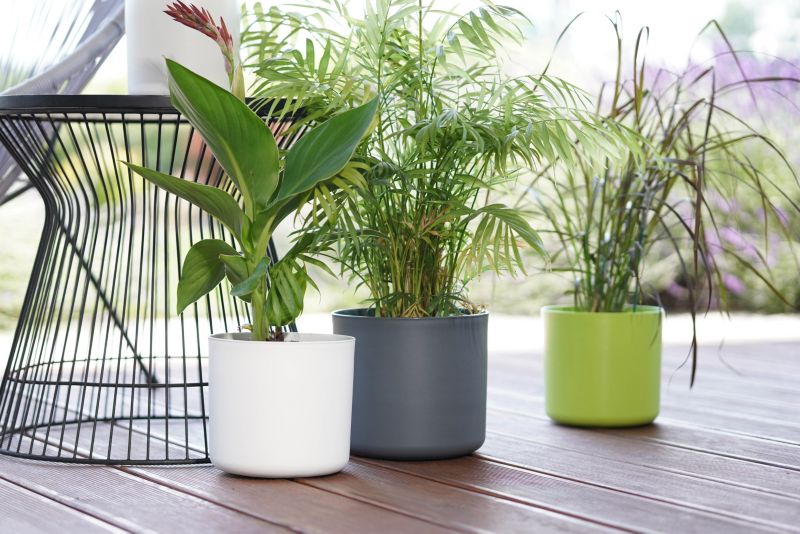 Upcyklovaný kvetináč antracit 14 cm