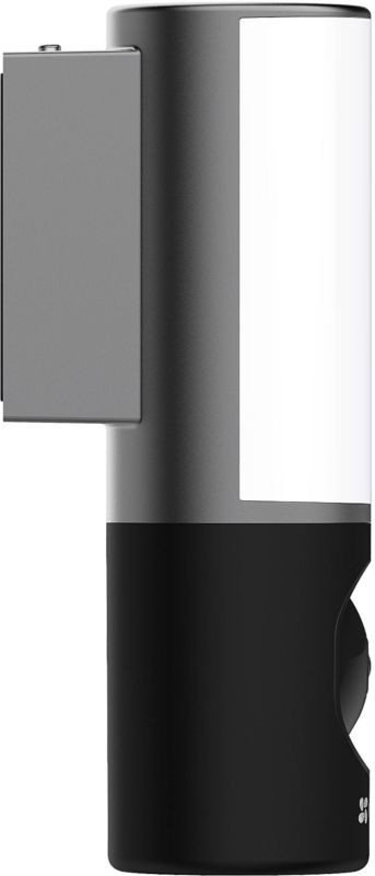 WiFi kamera Ezviz LC3 s nástenným svietidlom IP65