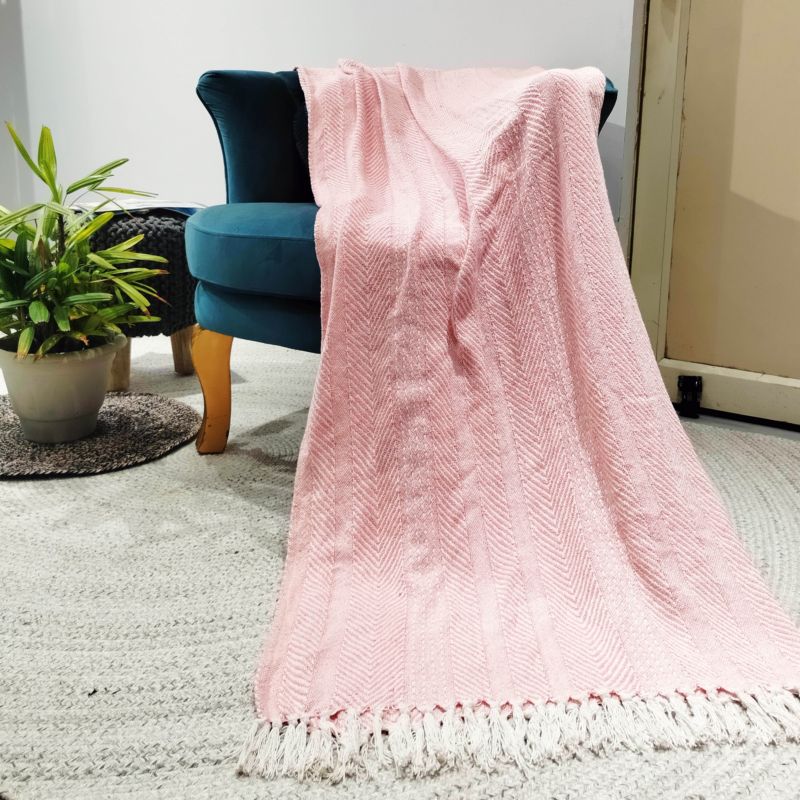 Bavlnená tkaná deka 125 x 150 cm rybia kosť ružová