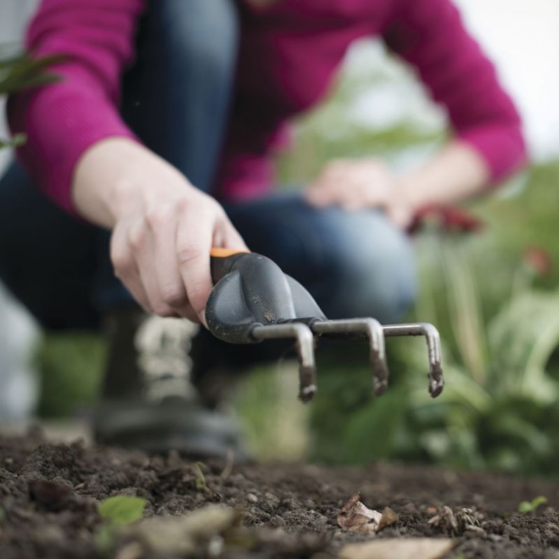 Kultivátor Fiskars Solid