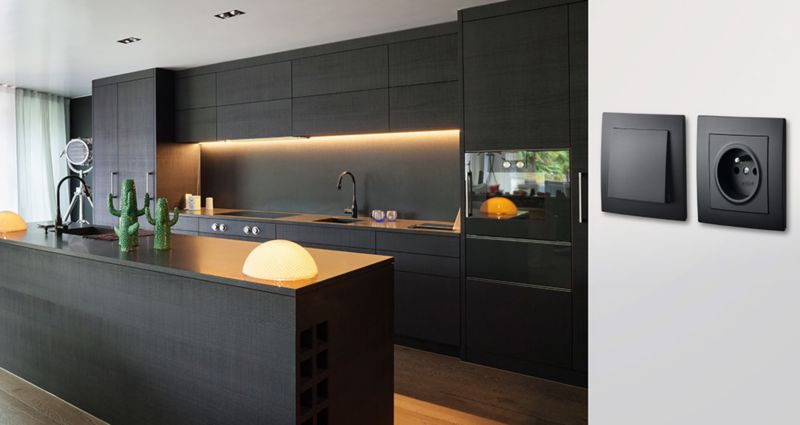 Ospel Ako jeden konektor, čierny