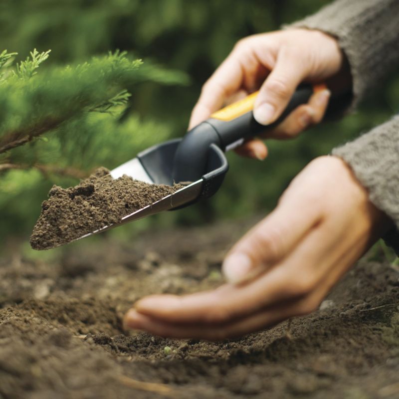 Pevná stierka Fiskars