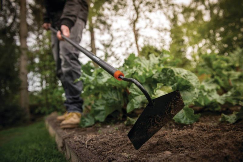 Pevná motyka Fiskars