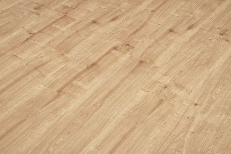 Podlahové panely anglický dub AC3 2,47 m2