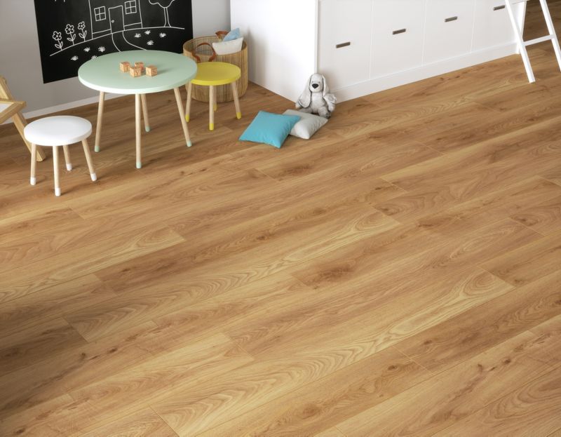 Laminátové podlahové panely Kronostep Dub Avaros AC6 1,51 m2