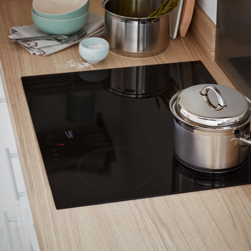 Beko sklokeramická varná doska 4 horáky 60 cm