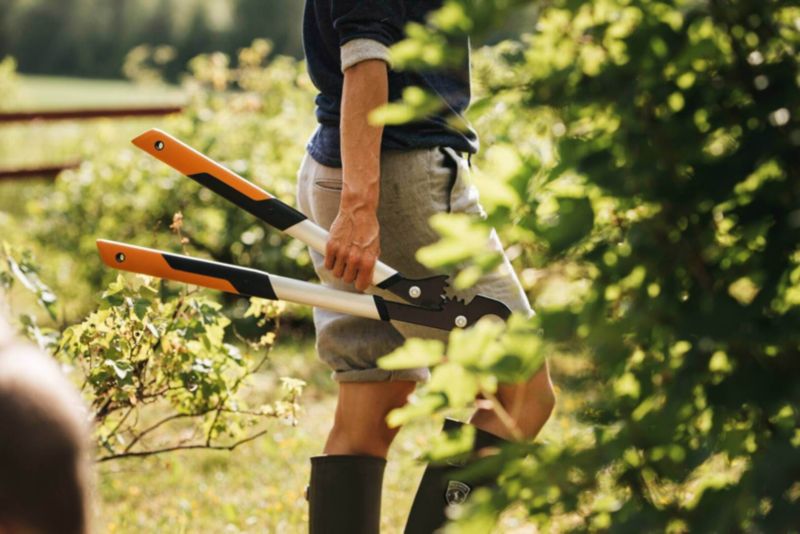 Pákové nožnicové nožnice Fiskars PowerGearX L