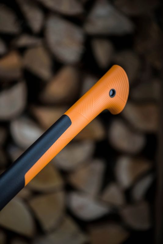 Štiepacia sekera Fiskars XXL-X27