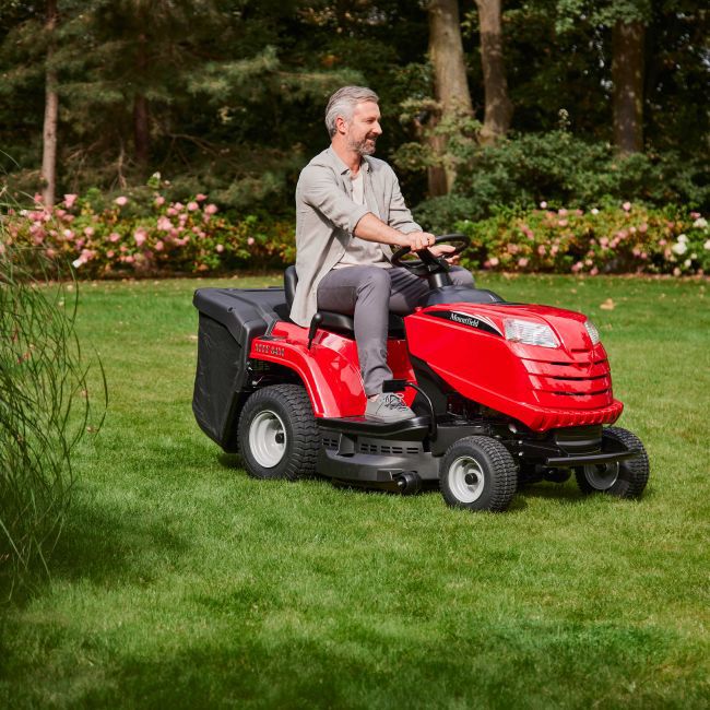 Traktor Mountfield MTF 84M ST 350 s košom