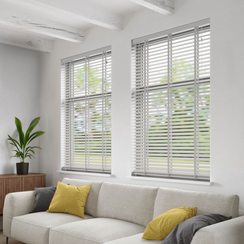 Drevená roleta 80 x 220 cm biela 50 mm