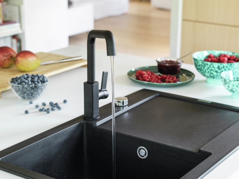 Onyxový drez Franke Maris 611