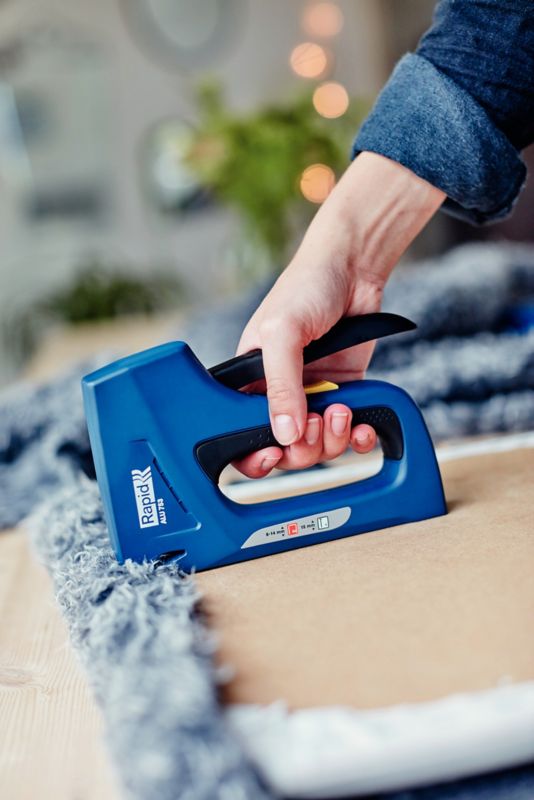 ALU753 Rýchla hliníková zošívačka