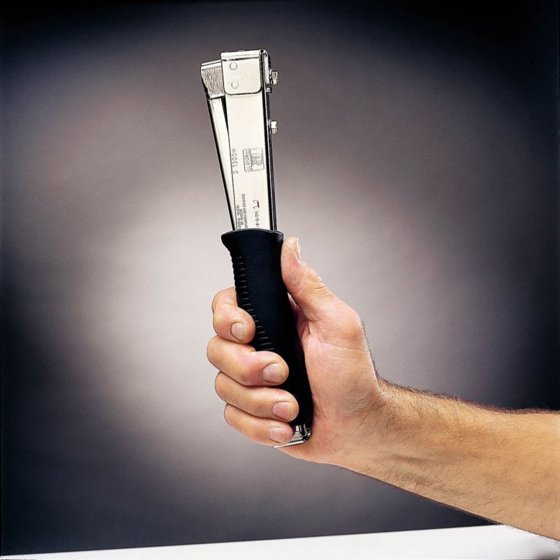 Kladivová zošívačka Rapid R11E